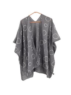TREZO Wrap Shawl Circles Lagenlook Gray White Artsy Art Funky Cotton Blend Light